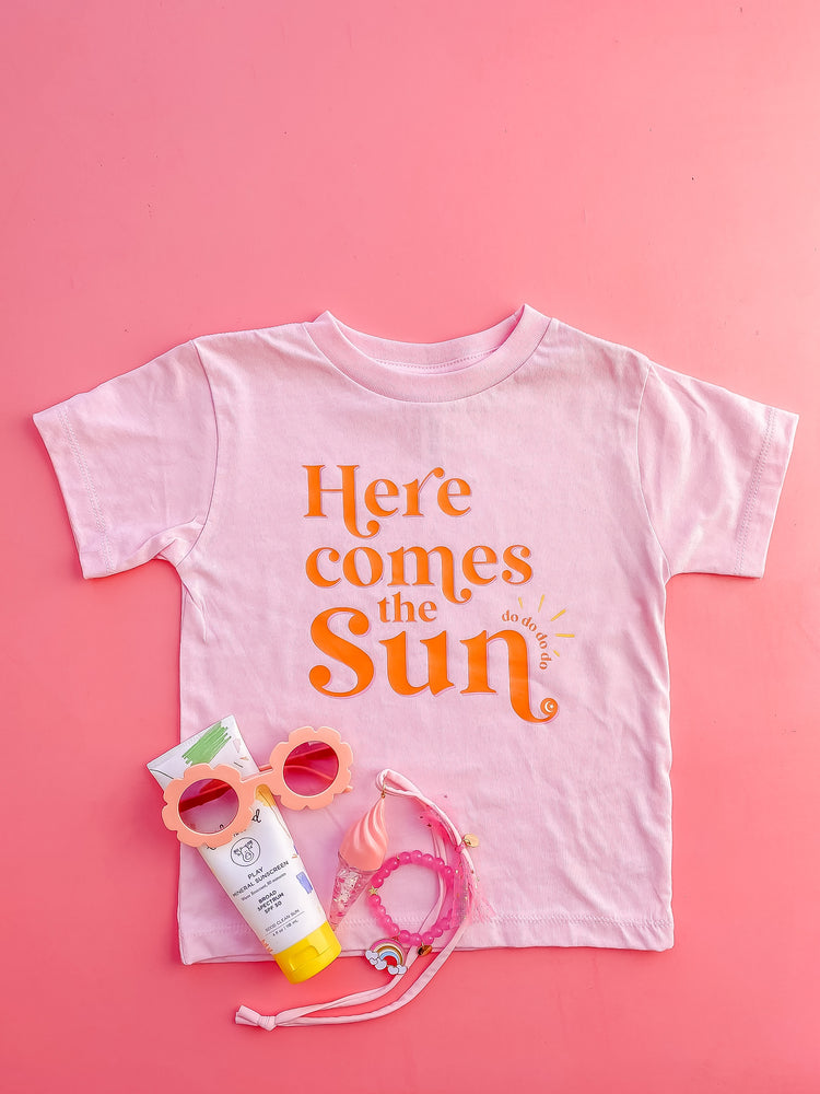 Here Comes the Sun Tee
